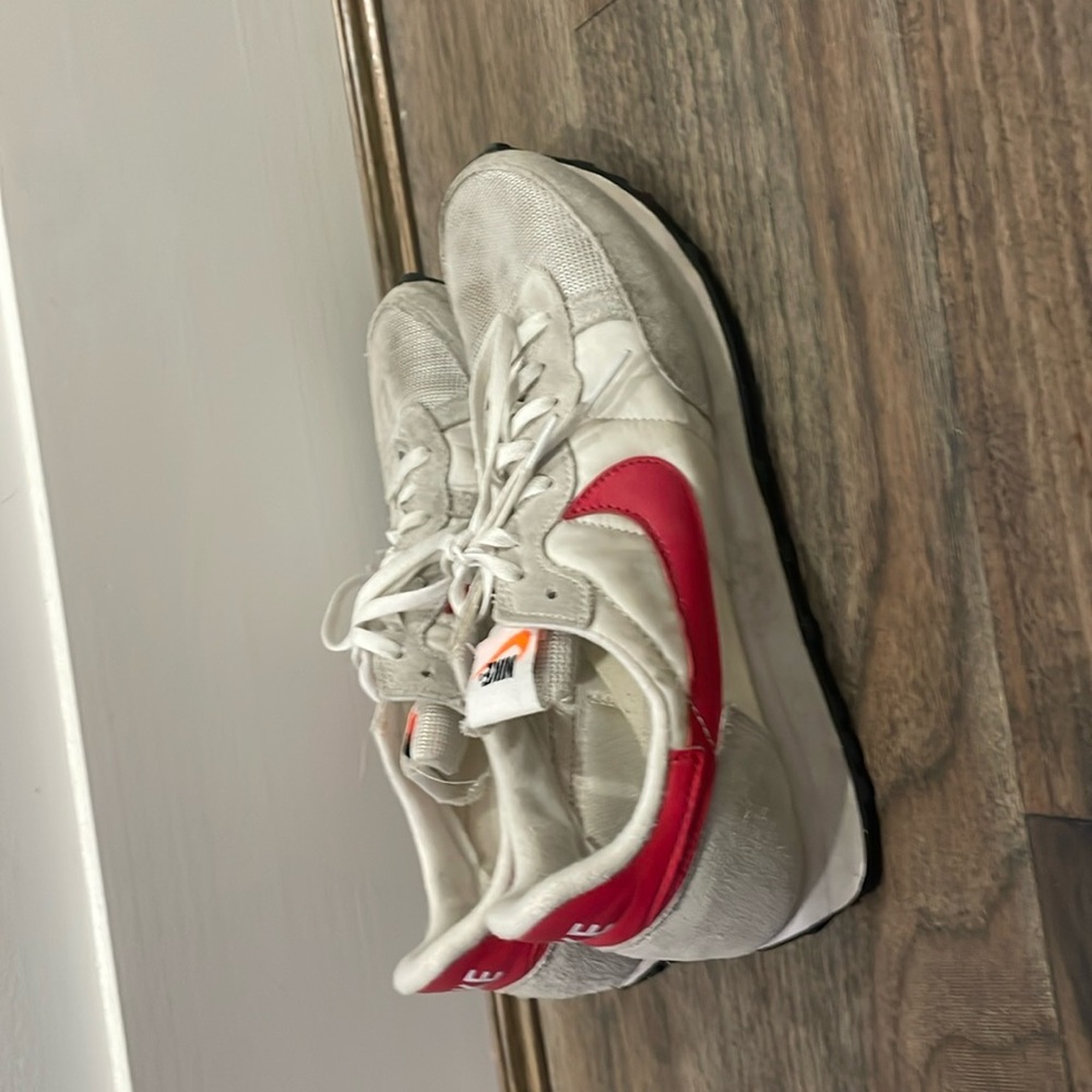 Nike running shoes red slightly worn size 10.5